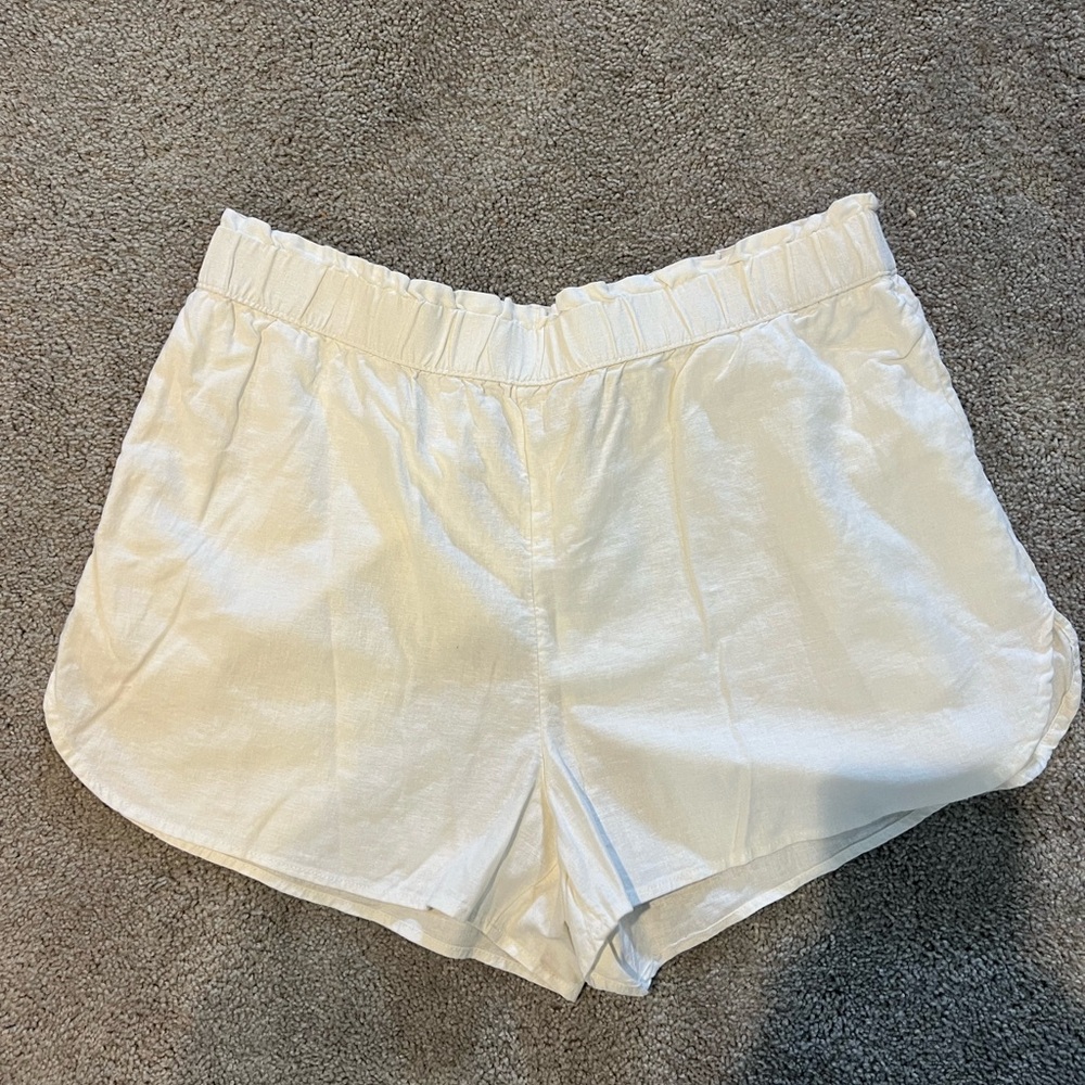 NWT Universal Thread White Linen Shorts